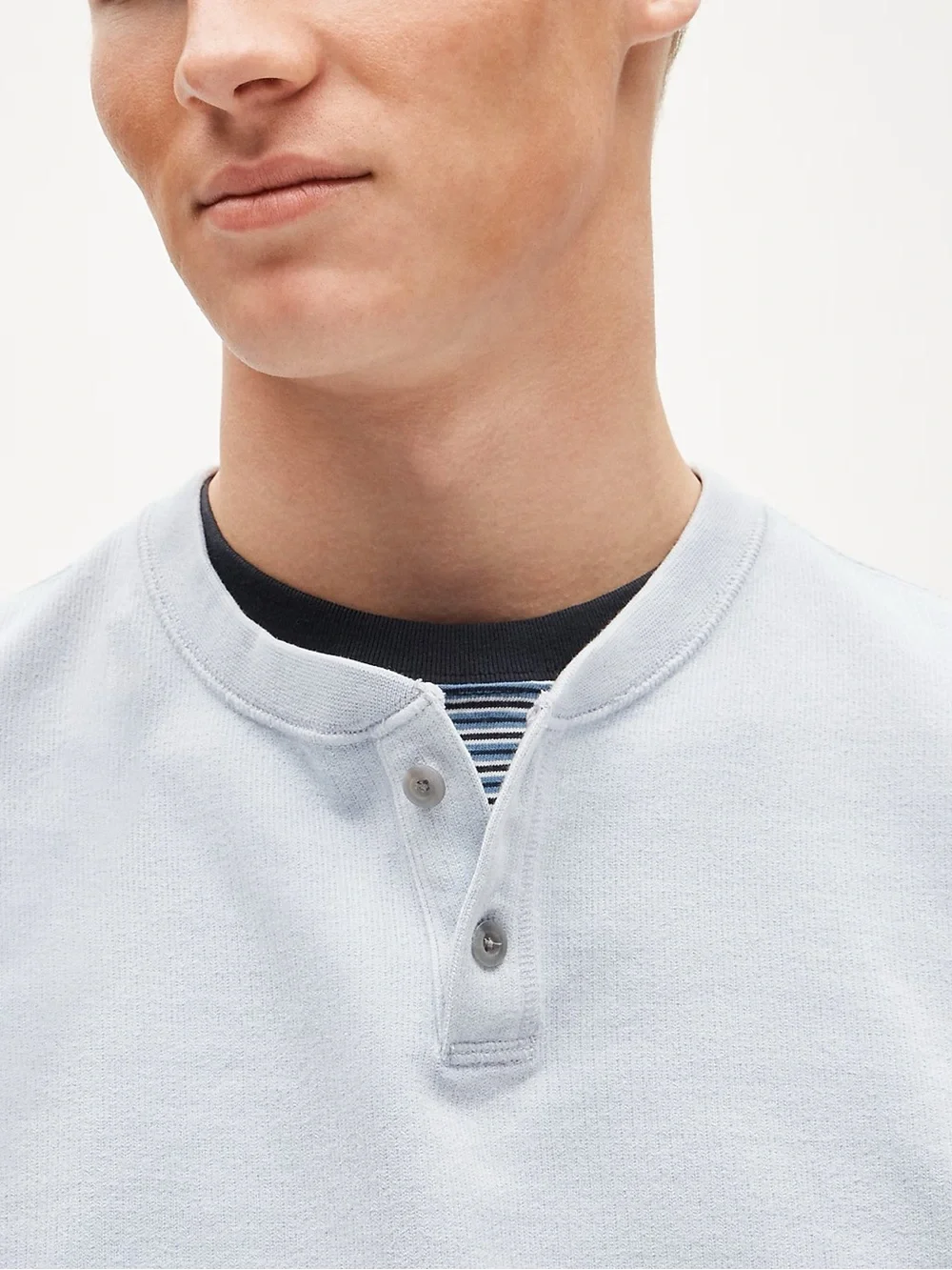 J. CREW Dense cotton herringbone henley in Peri Shadow Size M NWT $79.50 CR408